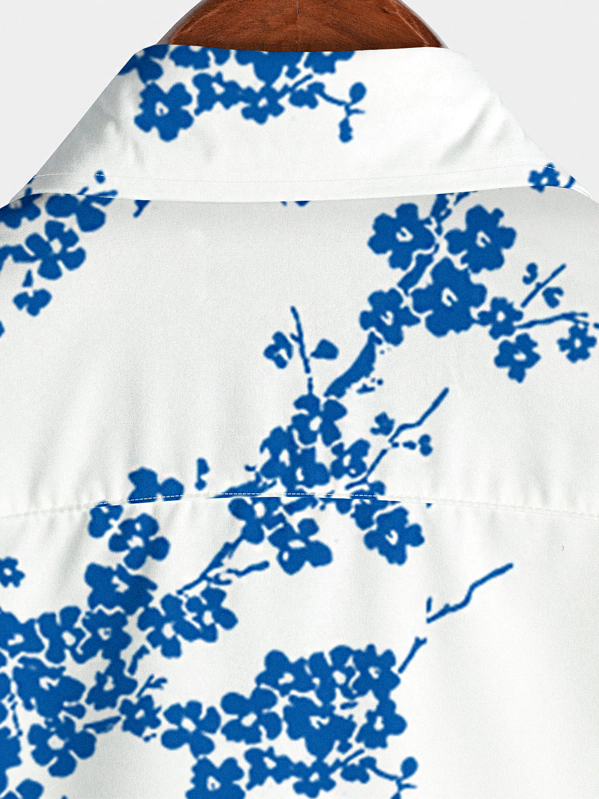 Chemise à manches courtes à imprimé sakura pour hommes