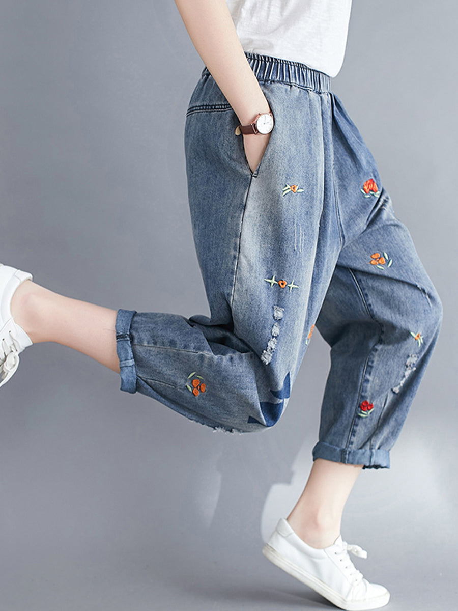 Embroidered torn jeans pant