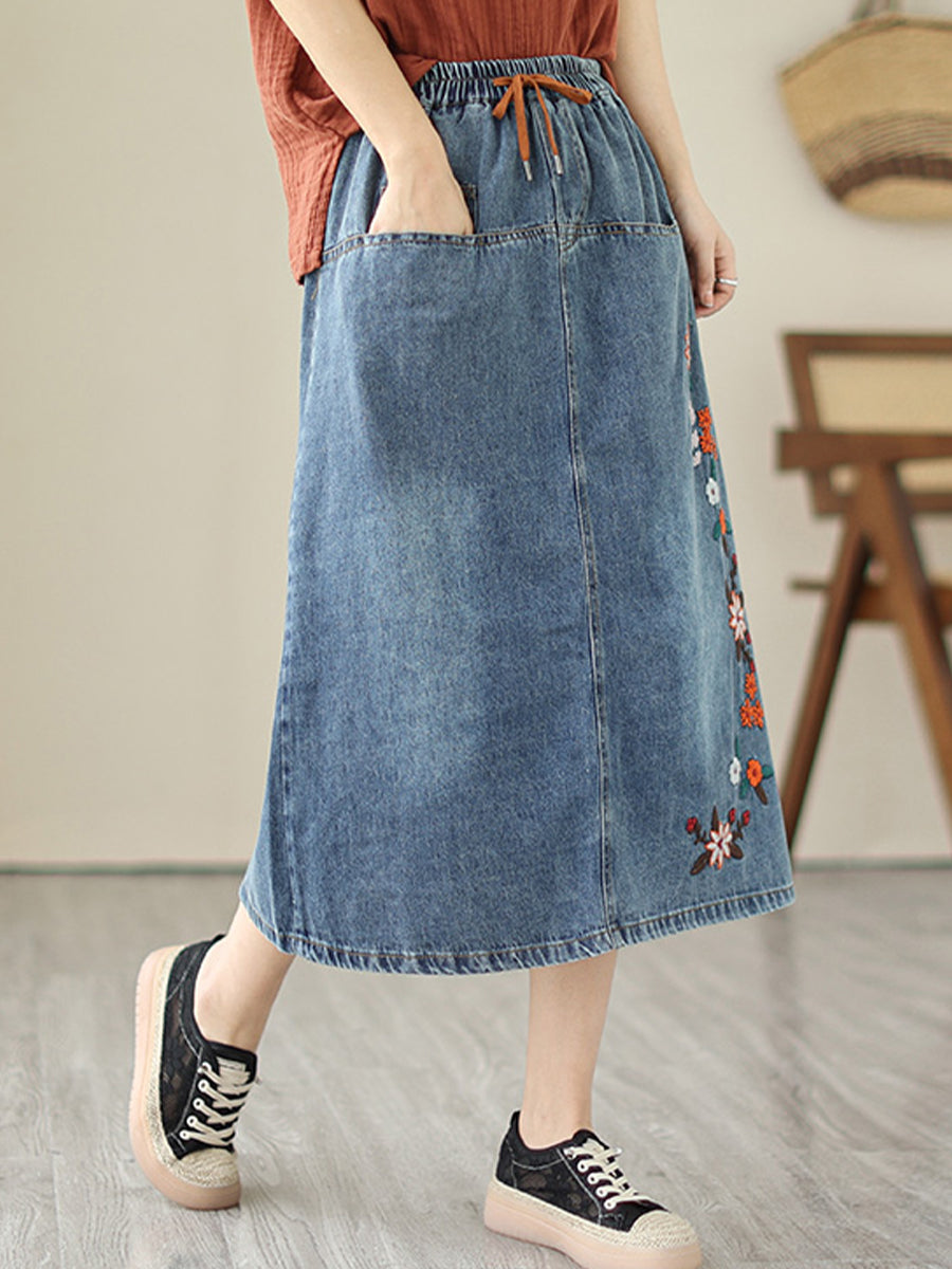 Embroidered jeans skirt