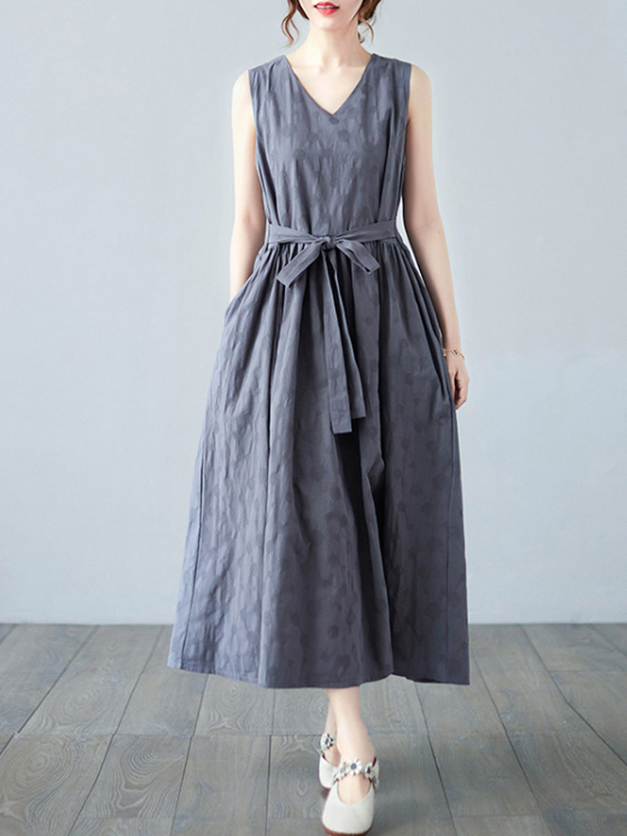 Waist tied sleeveless dress