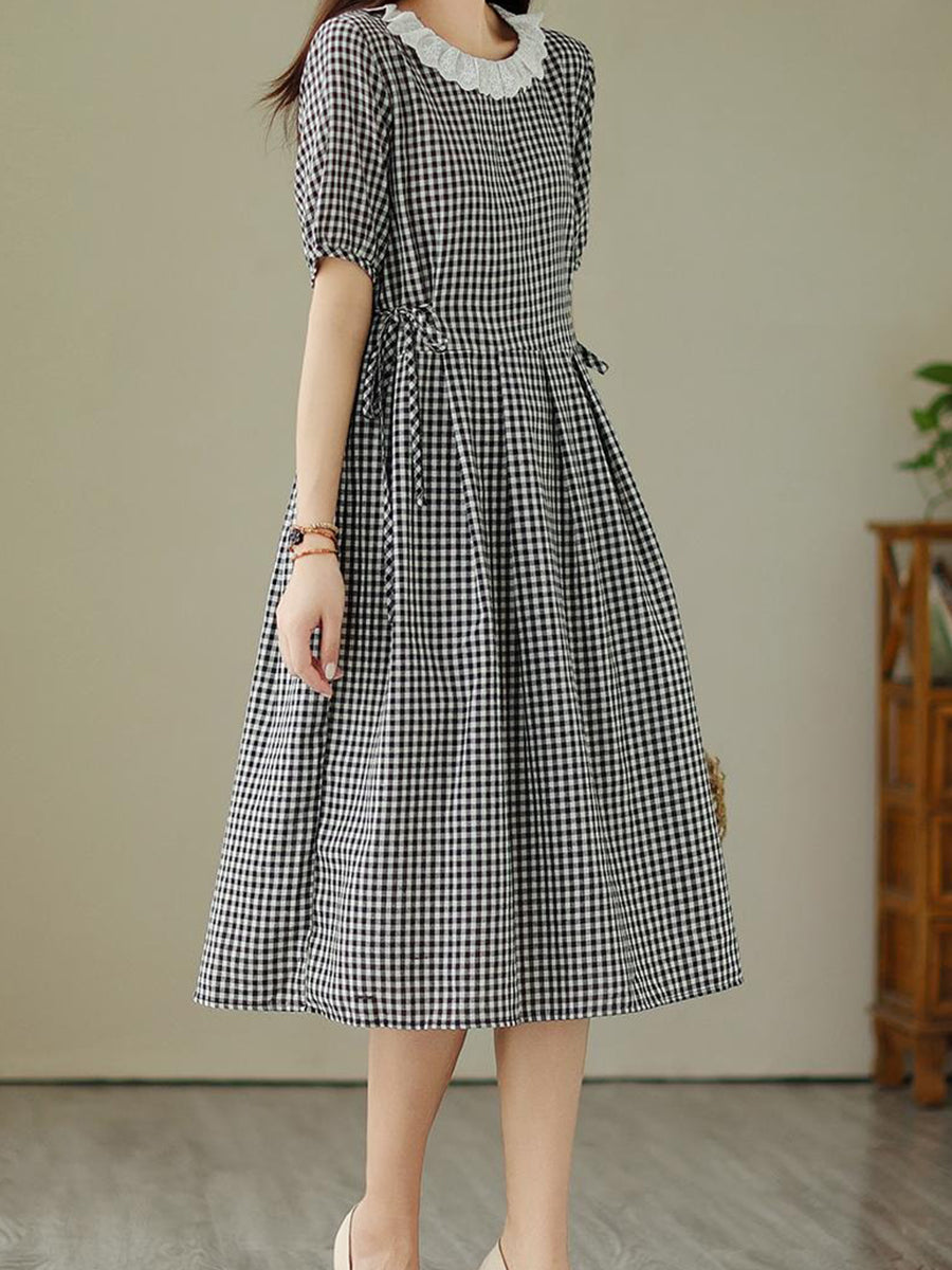 Doll neck small plaid dress